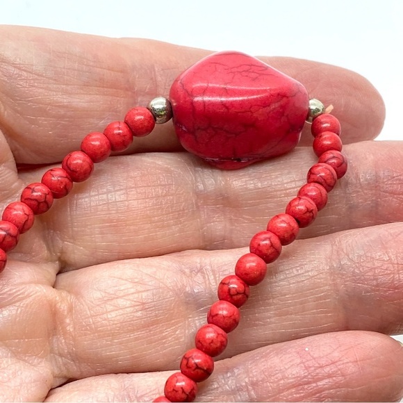 Silvertone & Red Faux Coral Beads Necklace  with Stretchy Bracelet Bundle - Picture 3 of 7